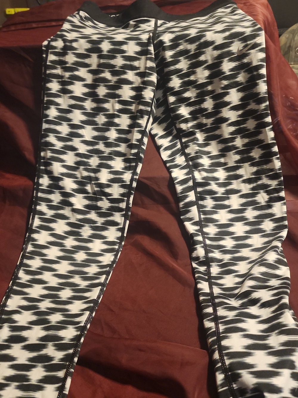 Nike Black and White Patterned Leggings